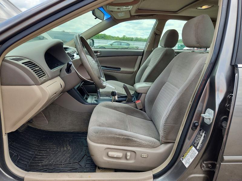 56638256 :رقم المزاد ، 4T1BF32K36U627411 vin ، 2006 Toyota Camry مزاد بيع