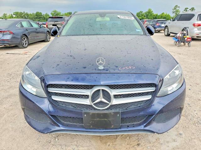 57367806 :رقم المزاد ، WDDWF4JB1JR324559 vin ، 2018 Mercedes-benz C مزاد بيع