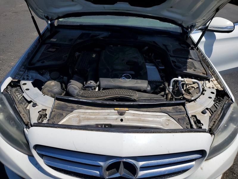 57038176 :رقم المزاد ، 55SWF4JB4FU085529 vin ، 2015 Mercedes-benz C مزاد بيع