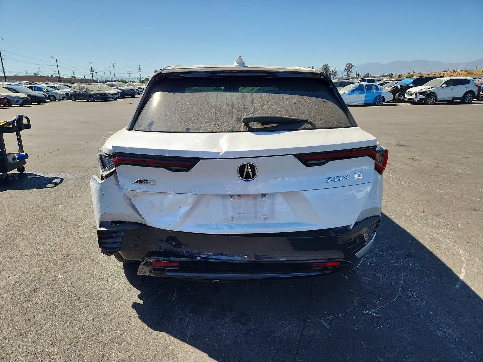 57271126 :رقم المزاد ، 4W5KHMRK3RZ513414 vin ، 2024 Acura Zdx مزاد بيع