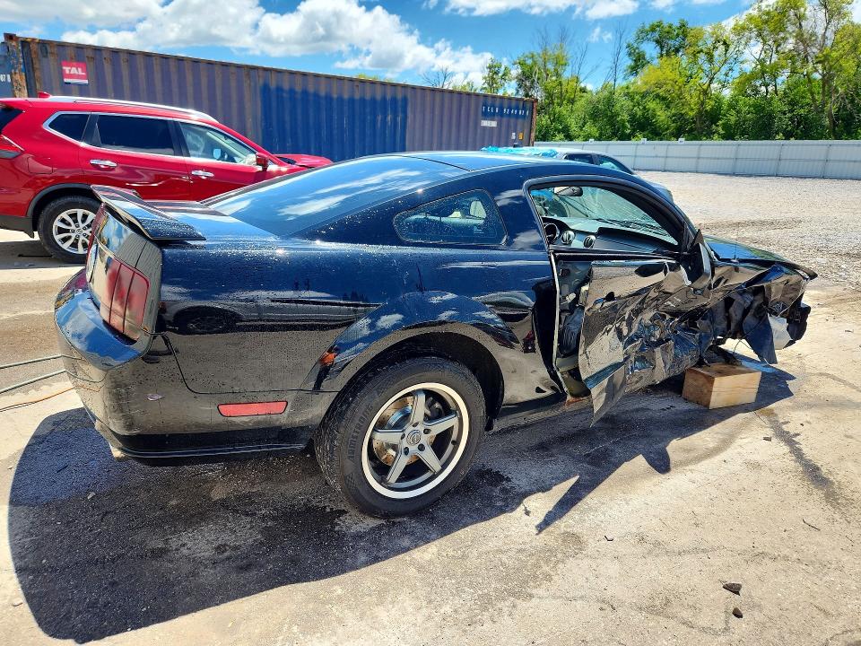 57503966 :رقم المزاد ، 1ZVHT82H365228269 vin ، 2006 Ford Mustang مزاد بيع
