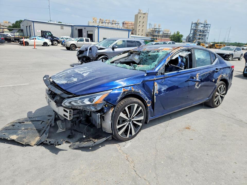 Продаж на аукціоні авто 2020 Nissan Altima, vin: 1N4BL4CW4LN322340, номер лоту: 57944556
