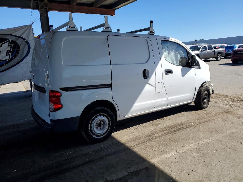 55736756 :رقم المزاد ، 3N6CM0KN9JK695662 vin ، 2018 Nissan Nv200 مزاد بيع