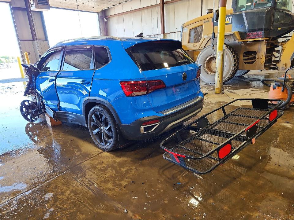55706456 :رقم المزاد ، 3VVNX7B24PM334789 vin ، 2023 Volkswagen Taos مزاد بيع