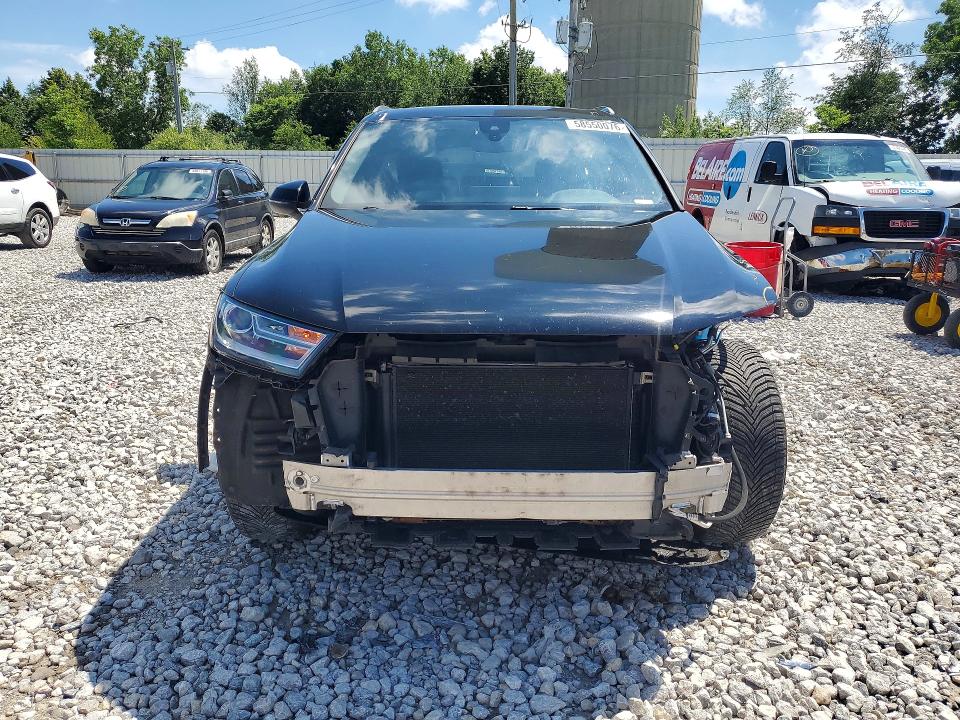 Продаж на аукціоні авто 2018 Audi Q7, vin: WA1AHAF7XJD041957, номер лоту: 58550076