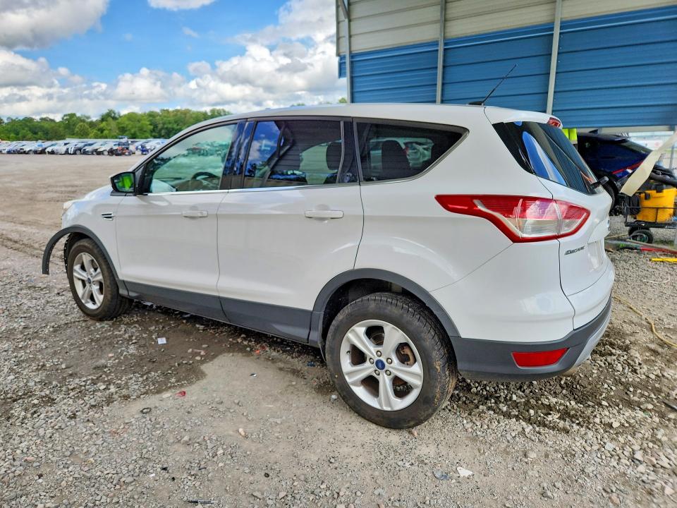 Продаж на аукціоні авто 2015 Ford Escape, vin: 1FMCU9GX4FUB64048, номер лоту: 57750816