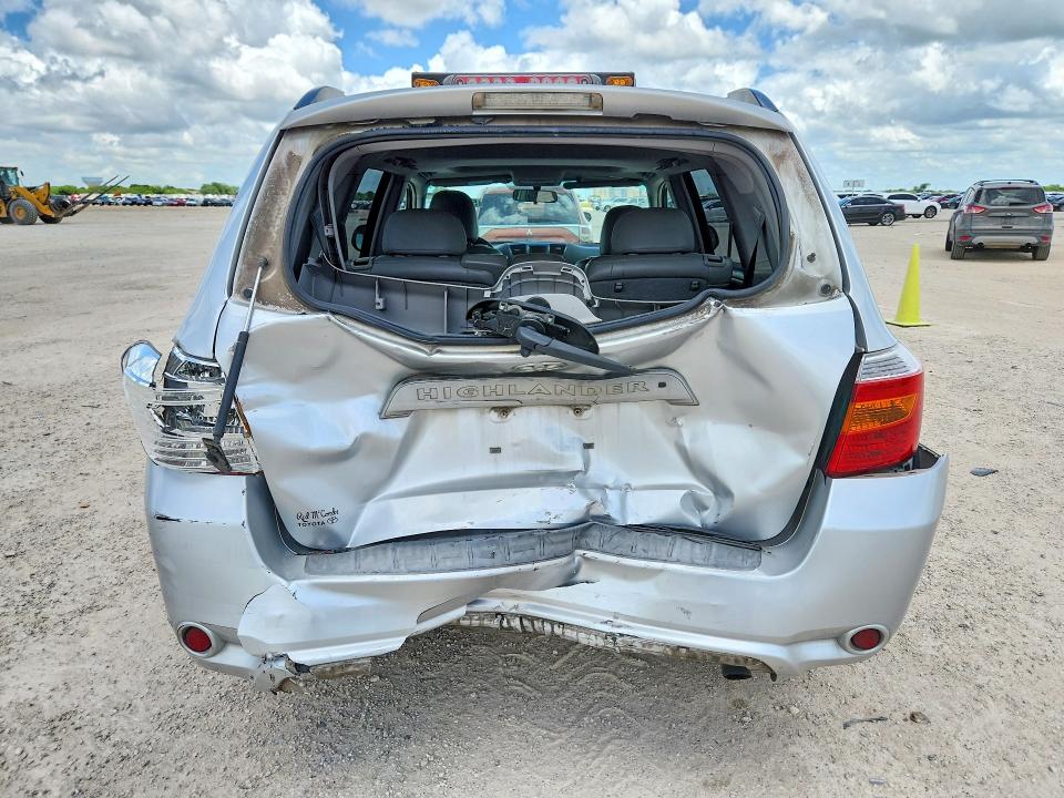 2010 Toyota Highlander მანქანა იყიდება აუქციონზე, vin: 5TDKK3EH1AS015821, აუქციონის ნომერი: 57007496
