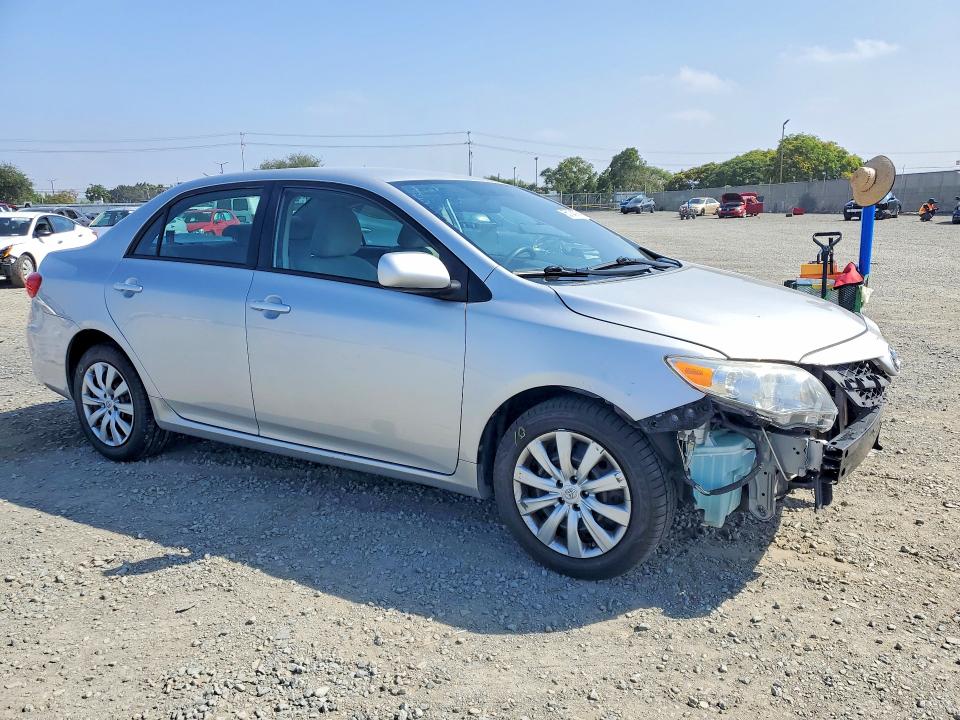 55104576 :رقم المزاد ، 2T1BU4EE0CC761906 vin ، 2012 Toyota Corolla مزاد بيع