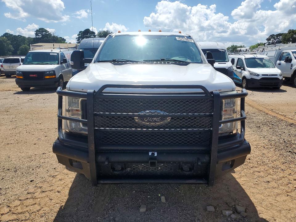Продаж на аукціоні авто 2018 Ford F350, vin: 1FT8W3BT8JEC94973, номер лоту: 54946146