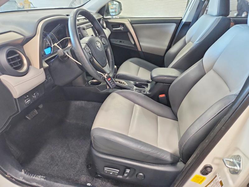 Продажа на аукционе авто 2015 Toyota Rav4, vin: JTMDFREV0FD163645, номер лота: 57179526
