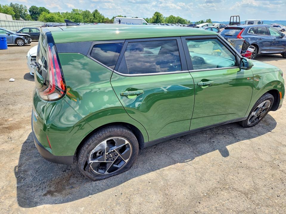 Продажа на аукционе авто 2023 Kia Soul, vin: KNDJ33AU1P7208906, номер лота: 58951546