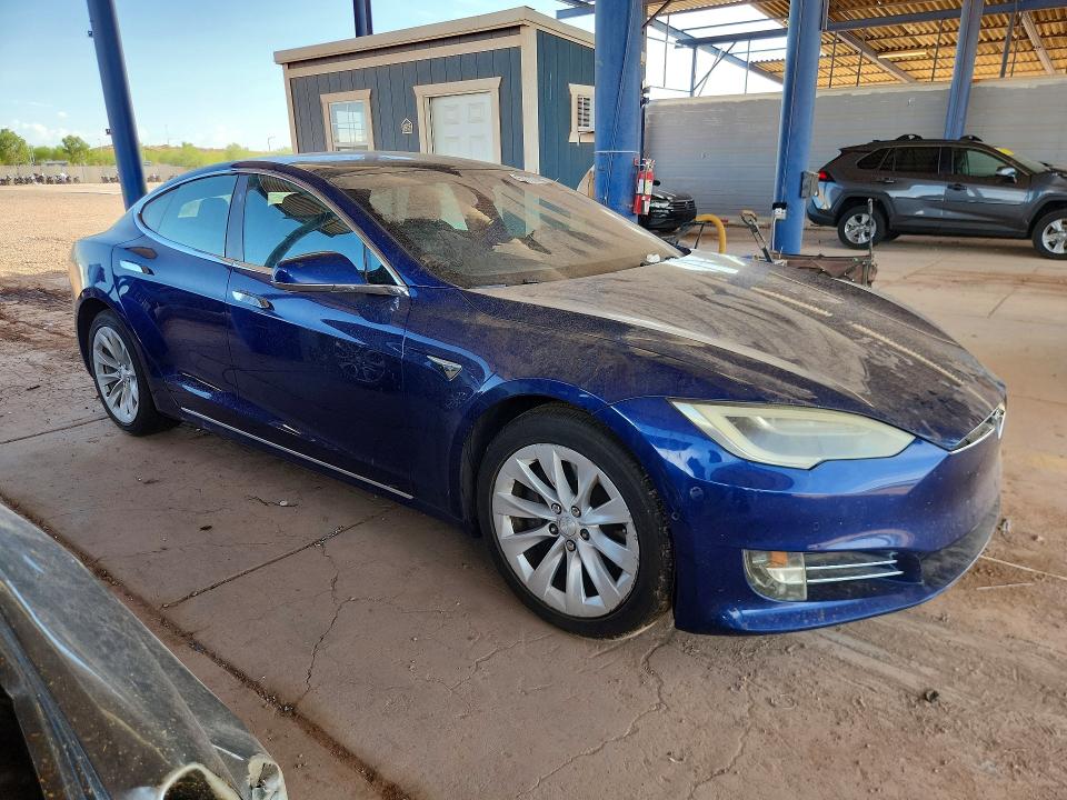 2017 Tesla Model S მანქანა იყიდება აუქციონზე, vin: 5YJSA1E14HF189536, აუქციონის ნომერი: 57737406