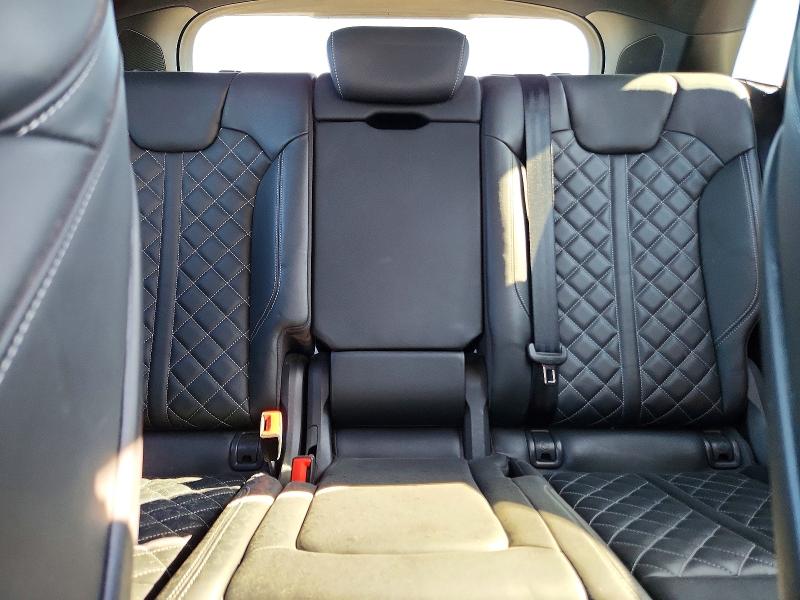 57747146 :رقم المزاد ، WA1C4AFY7J2121077 vin ، 2018 Audi Sq5 مزاد بيع