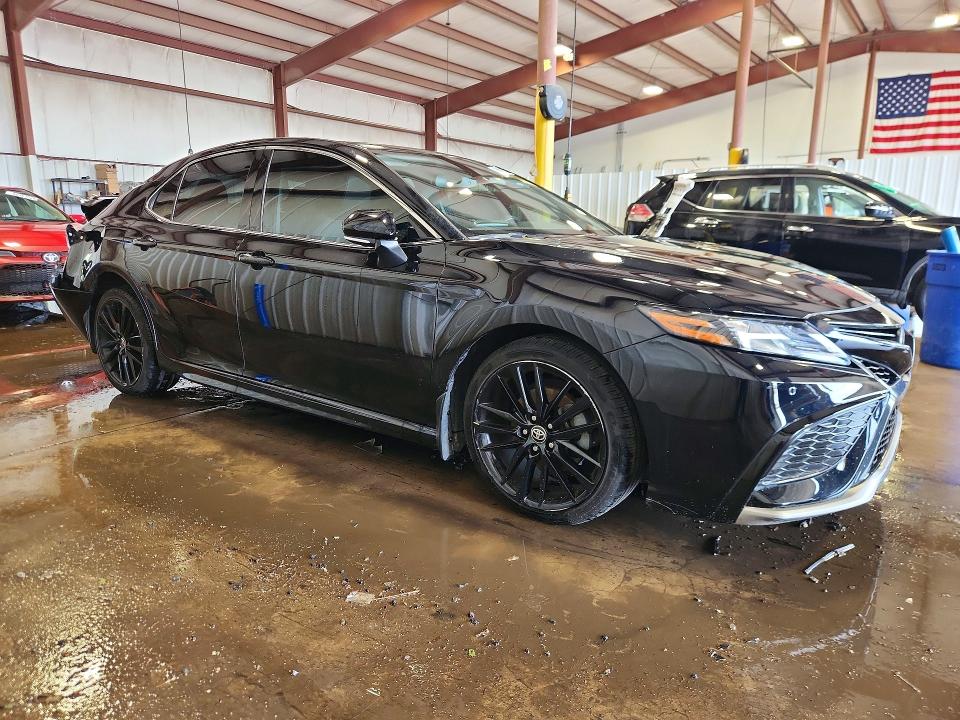 2021 Toyota Camry მანქანა იყიდება აუქციონზე, vin: 4T1K61BK5MU040452, აუქციონის ნომერი: 56093626