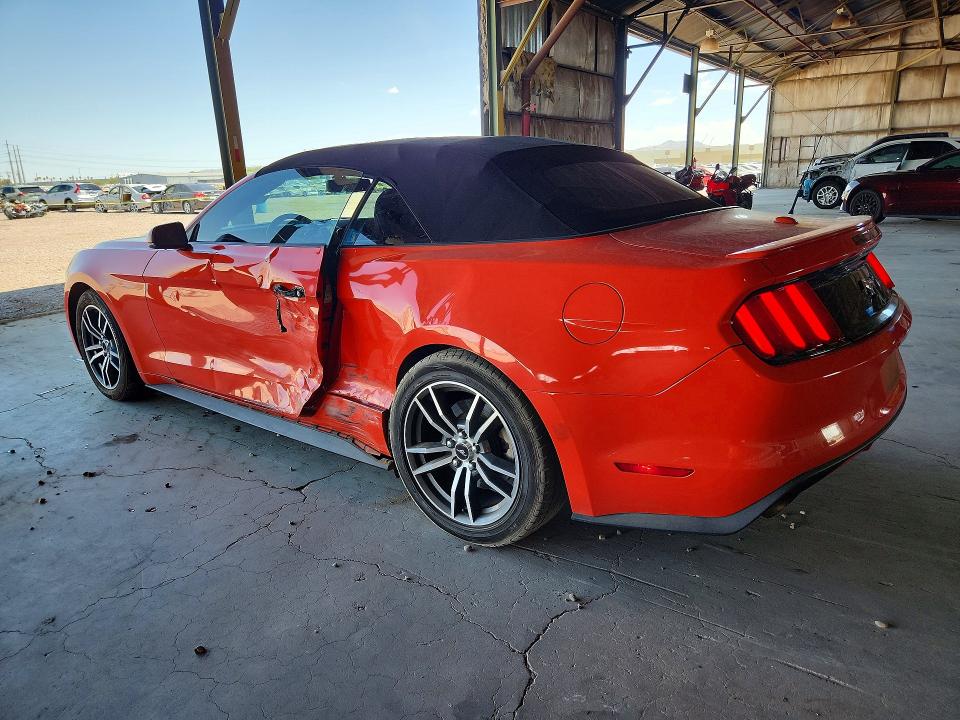 57433036 :رقم المزاد ، 1FATP8UH0G5284627 vin ، 2016 Ford Mustang مزاد بيع