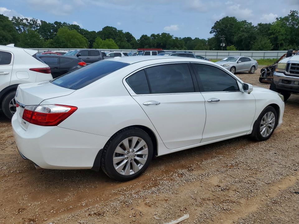 Продажа на аукционе авто 2015 Honda Accord, vin: 1HGCR3F87FA002723, номер лота: 55784046