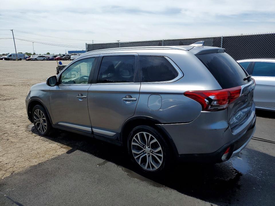 Aukcja sprzedaży 2018 Mitsubishi Outlander, vin: JA4AD3A35JZ000585, numer aukcji: 55637556