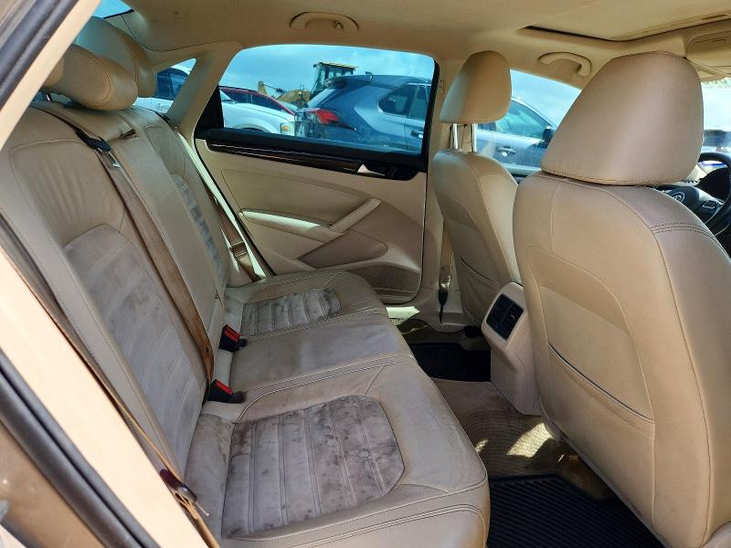 2015 Volkswagen Passat მანქანა იყიდება აუქციონზე, vin: 1VWCV7A36FC048512, აუქციონის ნომერი: 56889216