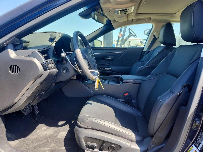 57876126 :رقم المزاد ، 58ADA1C10SU066122 vin ، 2025 Lexus Es 300h مزاد بيع