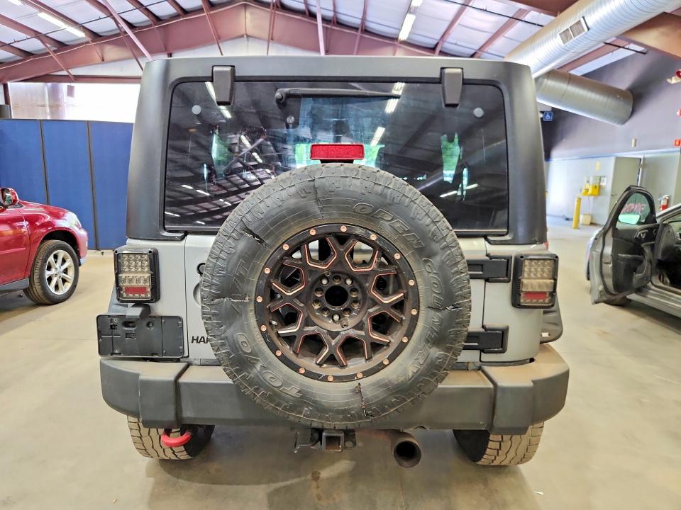 2015 Jeep Wrangler Unlimited მანქანა იყიდება აუქციონზე, vin: 1C4BJWDG9FL522990, აუქციონის ნომერი: 57115146