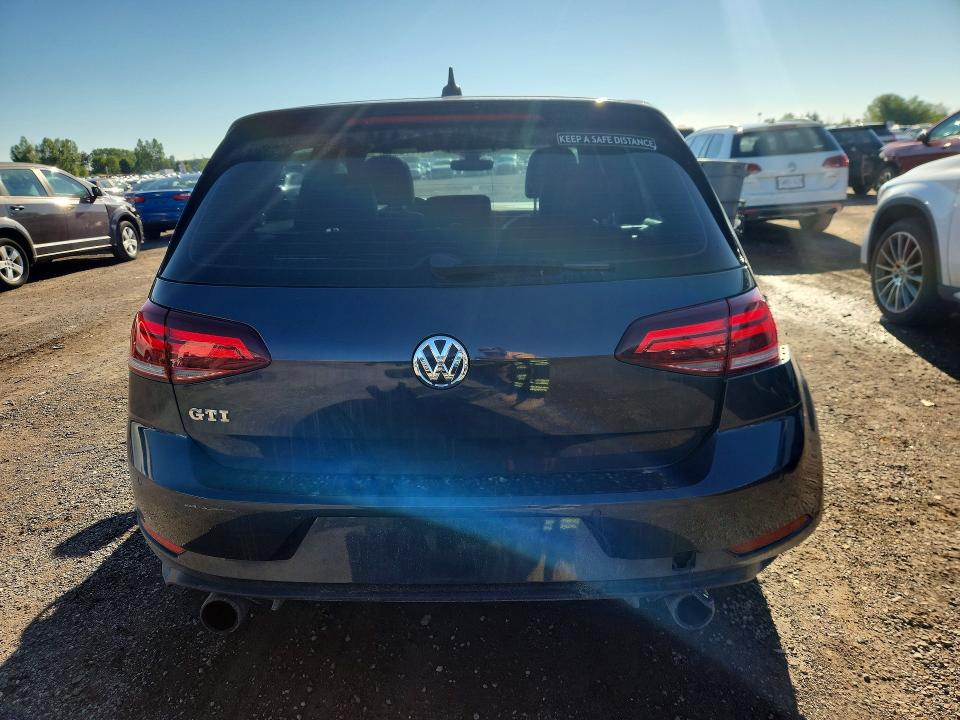 Продажа на аукционе авто 2018 Volkswagen Gti, vin: 3VW447AU2JM263960, номер лота: 57776446