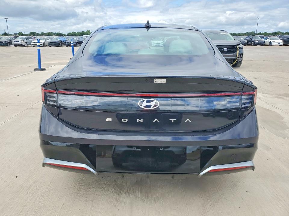 2025 Hyundai Sonata მანქანა იყიდება აუქციონზე, vin: KMHL64JA1SA452655, აუქციონის ნომერი: 56720176