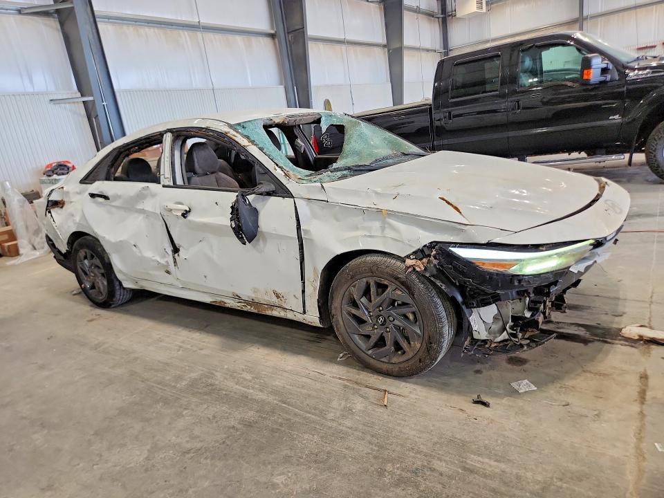 2024 Hyundai Elantra მანქანა იყიდება აუქციონზე, vin: KMHLM4DG1RU676930, აუქციონის ნომერი: 54404336