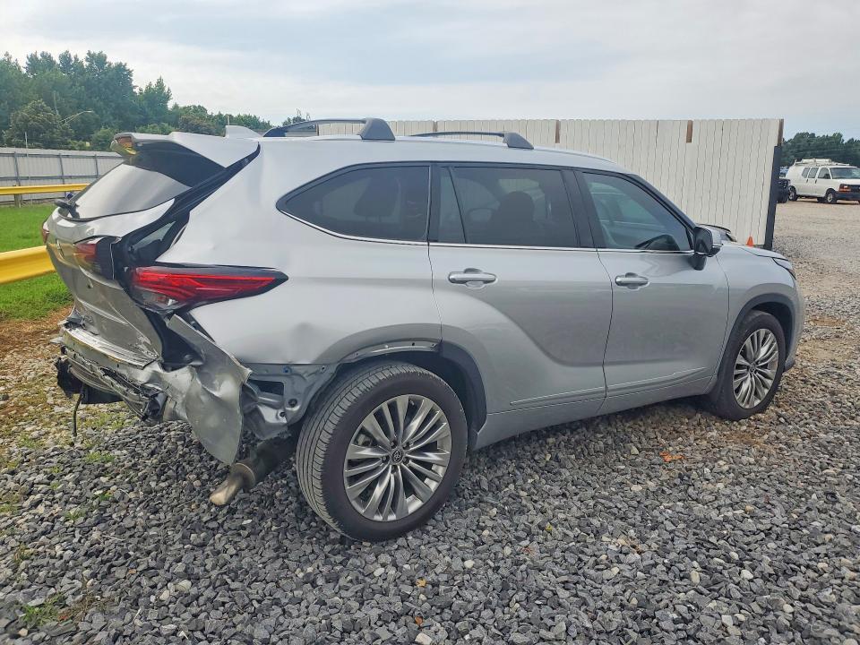 Aukcja sprzedaży 2023 Toyota Highlander, vin: 5TDKDRBH5PS513093, numer aukcji: 58779786