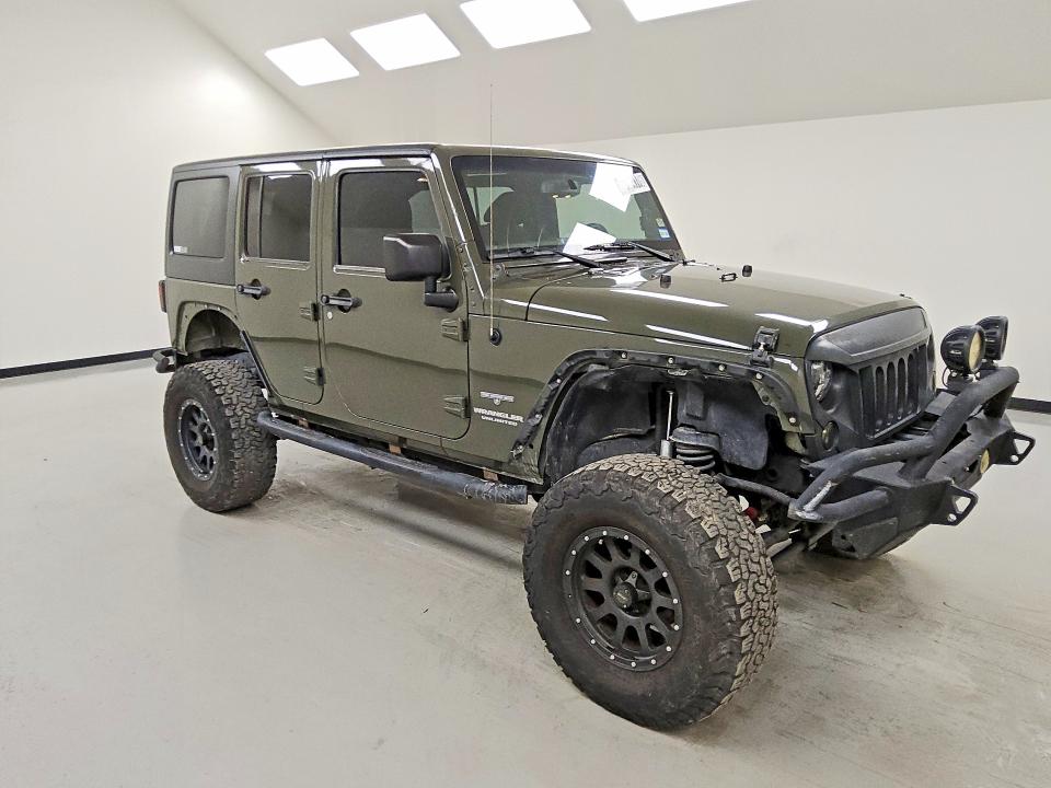Продаж на аукціоні авто 2015 Jeep Wrangler Unlimited, vin: 1C4BJWDG1FL760932, номер лоту: 55104176