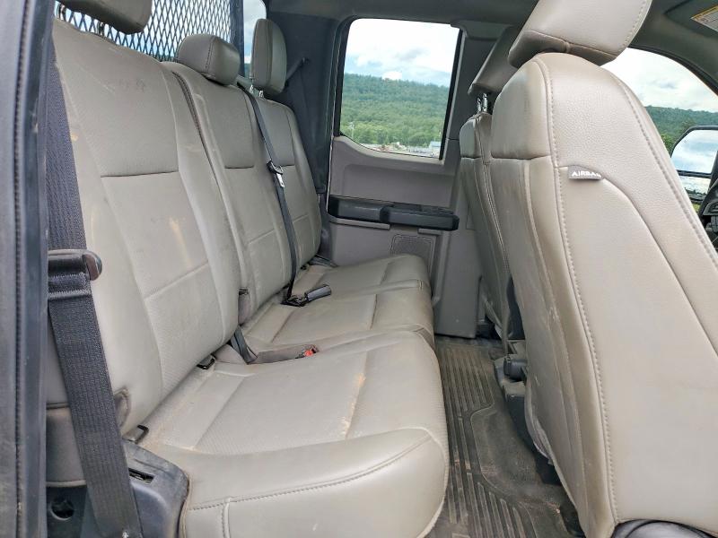 57080806 :رقم المزاد ، 1FT8X3BT0NEC26878 vin ، 2022 Ford F350 مزاد بيع
