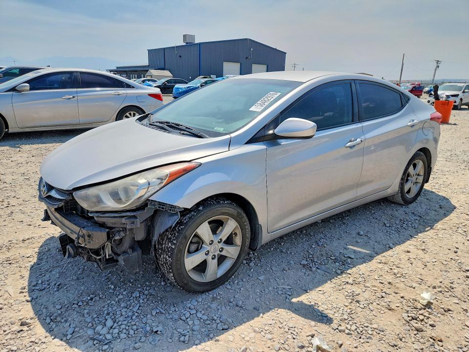 2013 Hyundai Elantra მანქანა იყიდება აუქციონზე, vin: KMHDH4AE8DU577462, აუქციონის ნომერი: 58482976