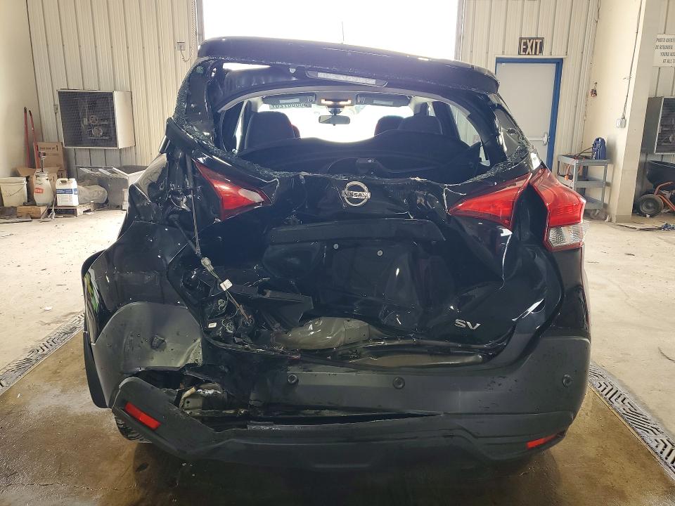 58800726 :رقم المزاد ، 3N1CP5CV4LL532830 vin ، 2020 Nissan Kicks مزاد بيع