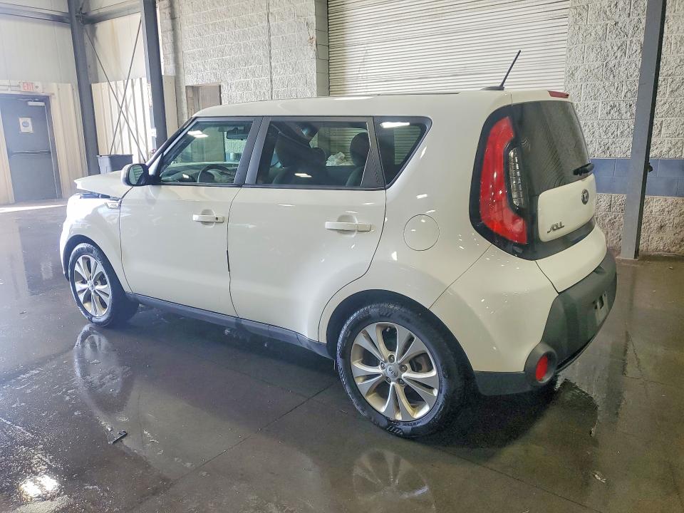 57738526 :رقم المزاد ، KNDJP3A58F7790983 vin ، 2015 Kia Soul مزاد بيع