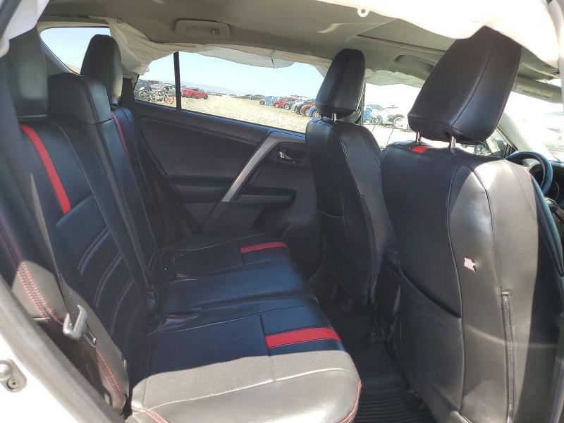 55466586 :رقم المزاد ، 2T3WFREV5JW493205 vin ، 2018 Toyota Rav4 مزاد بيع