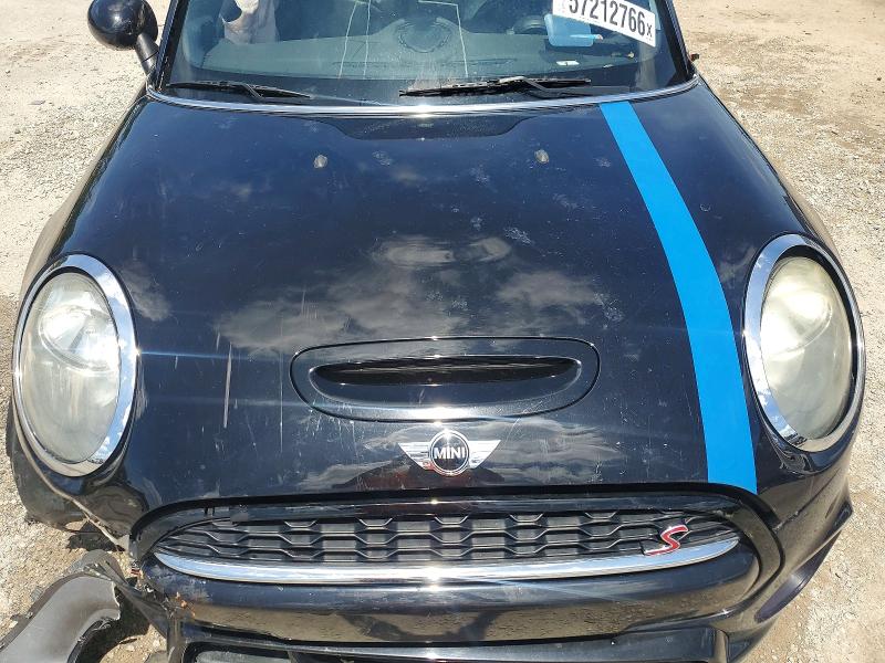 57212766 :رقم المزاد ، WMWXU3C56J2F51549 vin ، 2018 Mini Cooper مزاد بيع