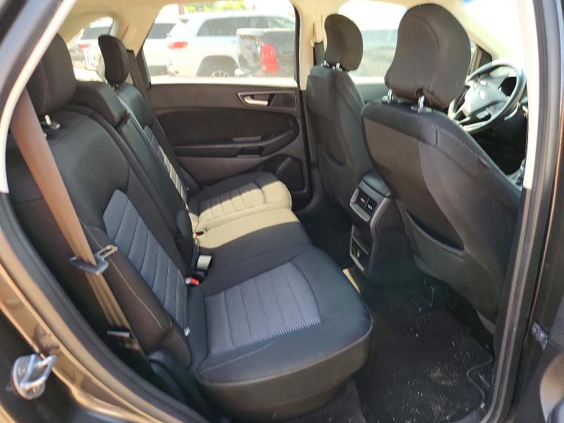 55652106 :رقم المزاد ، 2FMPK4G9XJBB14443 vin ، 2018 Ford Edge مزاد بيع
