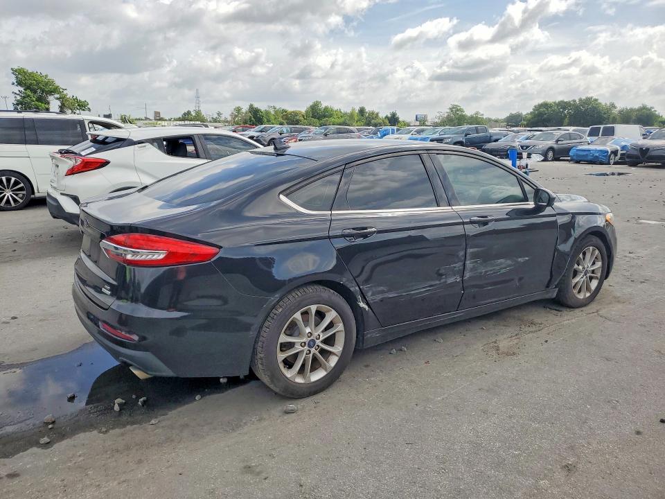 Продаж на аукціоні авто 2019 Ford Fusion, vin: 3FA6P0HD0KR280864, номер лоту: 55696566