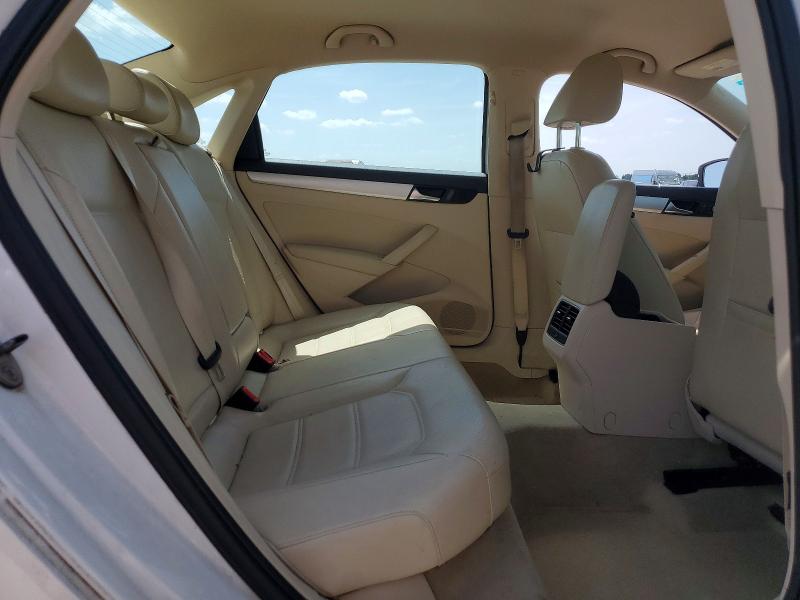 59021046 :رقم المزاد ، 1VWBH7A35DC119683 vin ، 2013 Volkswagen Passat مزاد بيع