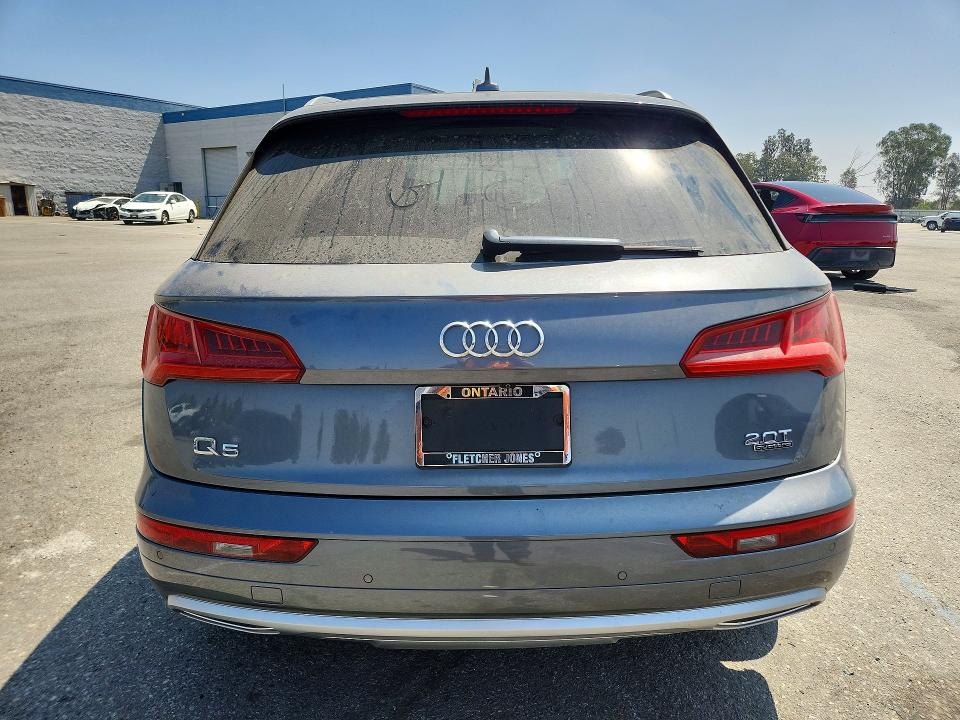 Продаж на аукціоні авто 2018 Audi Q5, vin: WA1CNAFY5J2018043, номер лоту: 58983676