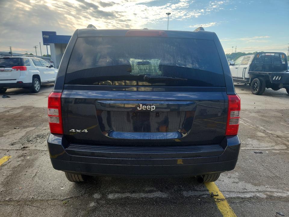 58607256 :رقم المزاد ، 1C4NJRBB3GD520489 vin ، 2016 Jeep Patriot مزاد بيع