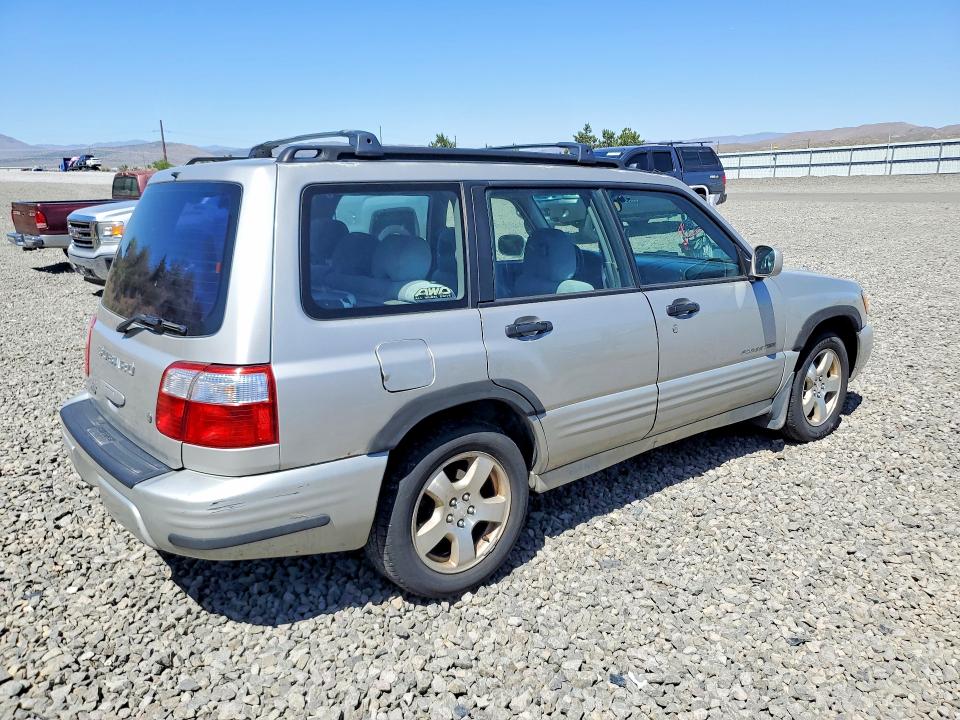 2001 Subaru Forester მანქანა იყიდება აუქციონზე, vin: JF1SF656X1G729354, აუქციონის ნომერი: 56081766
