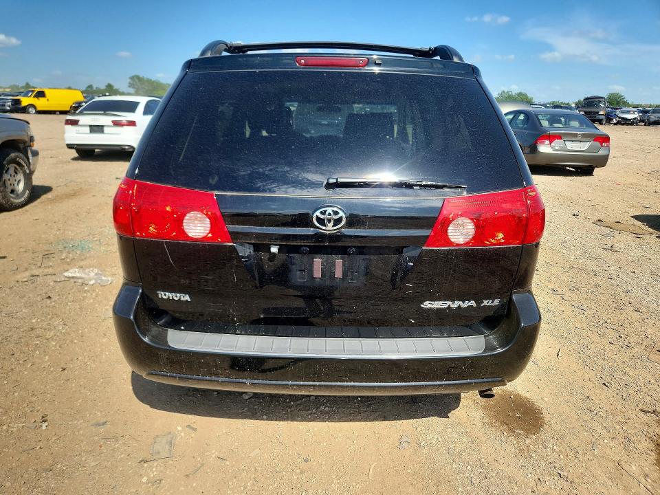 2010 Toyota Sienna მანქანა იყიდება აუქციონზე, vin: 5TDYK4CC5AS318902, აუქციონის ნომერი: 58994566