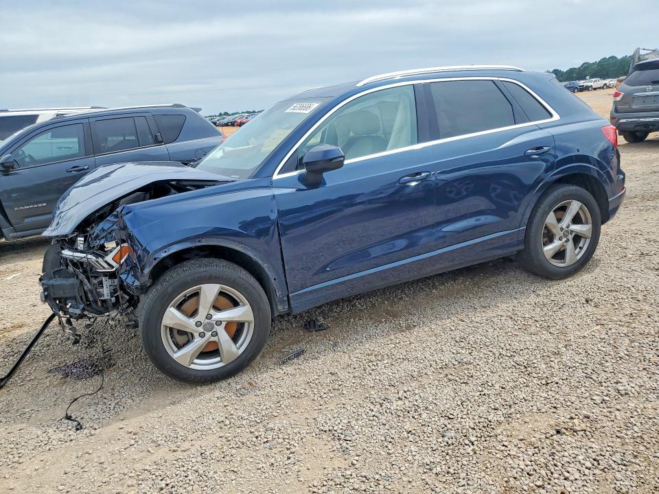 56286686 :رقم المزاد ، WA1BECF34L1092543 vin ، 2020 Audi Q3 مزاد بيع
