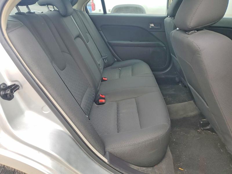 Auction sale of the 2011 Ford Fusion, vin: 3FAHP0HA1BR324031, lot number: 55655276