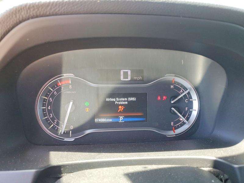 57059336 :رقم المزاد ، 5FNYF5H19JB014784 vin ، 2018 Honda Pilot مزاد بيع
