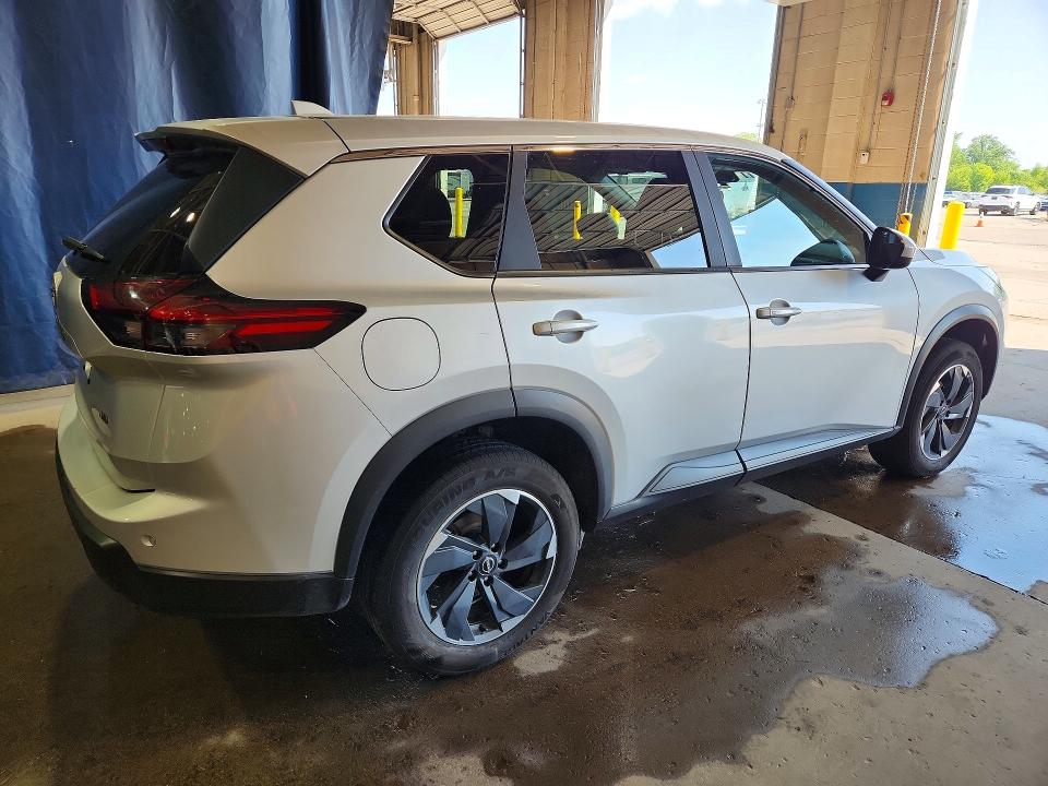 Продажа на аукционе авто 2025 Nissan Rogue, vin: 5N1BT3BB4SC777942, номер лота: 56170406