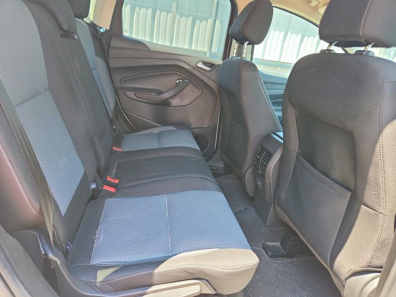 59076456 :رقم المزاد ، 1FMCU0GD2HUA74238 vin ، 2017 Ford Escape مزاد بيع