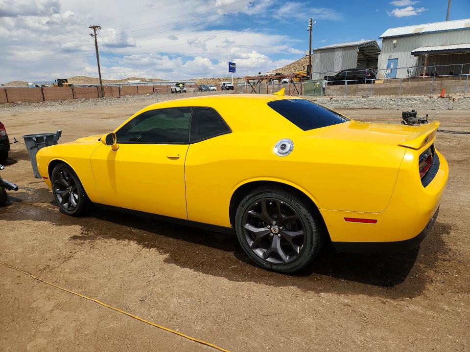 57330716 :رقم المزاد ، 2C3CDZAGXJH200127 vin ، 2018 Dodge Challenger مزاد بيع