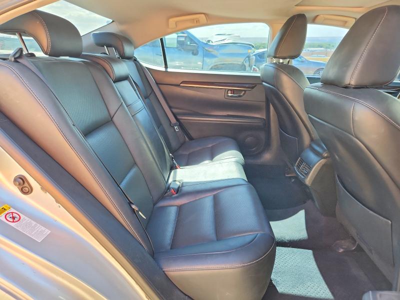 55550936 :رقم المزاد ، JTHBK1GG8E2101003 vin ، 2014 Lexus Es مزاد بيع