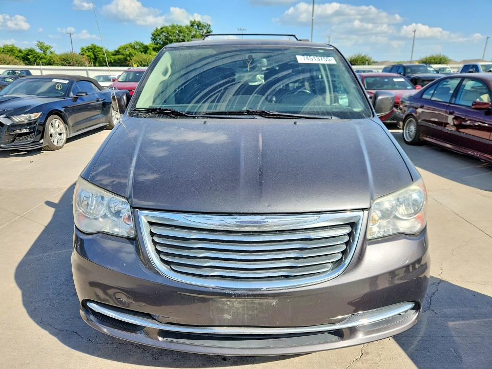 74513755 :رقم المزاد ، 2C4RC1BG1GR142078 vin ، 2016 Chrysler Town & Country مزاد بيع